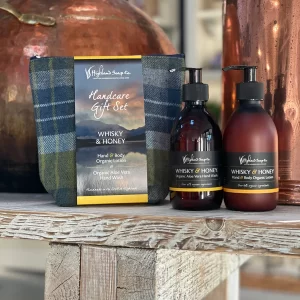 highland soap company whisky and honey gift set